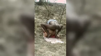 Dehati Randi Squirting Juices In Wild Outdoor Chudai Mms