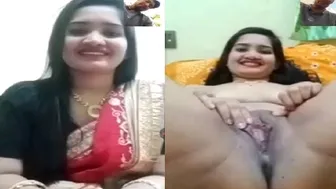Ex-Gf Stripping Saree Live While Masturbating Alone