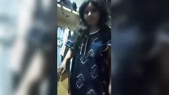 Chubby Indian Gf Lifts Nighty To Flash Wet Pussy