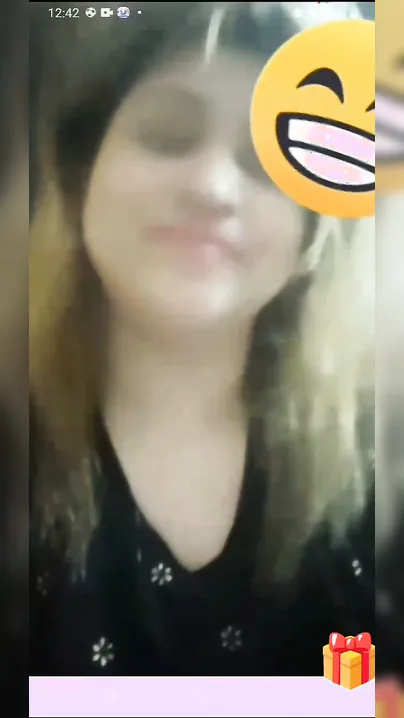 Cute Girl’s Live Nude Show For Boyfriend Leaks Online