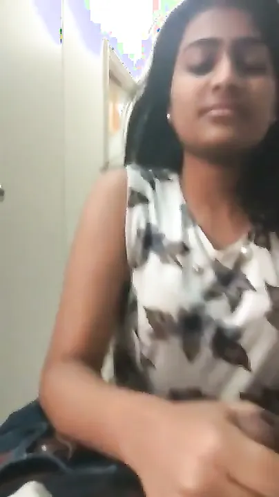 Lund Chusai With Clear Moans And Wet Slurping Sounds In Hindi