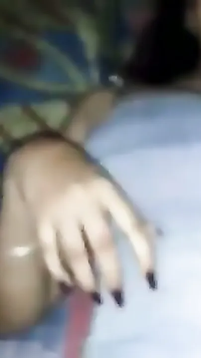 Bengali Boudi Moaning Loud With Jhato In Her Wet Pussy