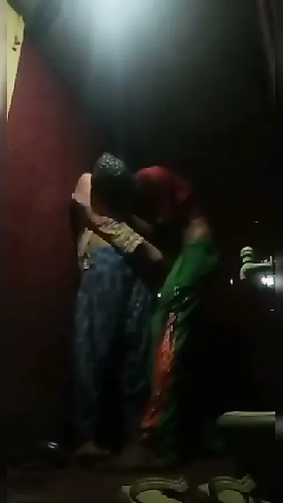 Pakistani Ladki Ki Khade Karke Gand Marli Hostel Room Me Raat Bhar
