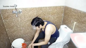 Indian Call Girl Getting Pounded In Hotel Bathroom By Her Client