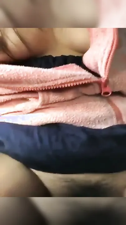 Leaked Mms Shows Couple Fucking Hard In Parked Maruti Swift Backseat