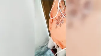 Girl Begged Boyfriend To Shove His Fat Cock Deep In Her Pussy