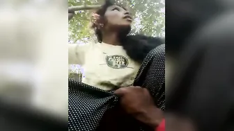 Dehati Couple Fucks Wildly In Jungle Jhadiyon Near Sugarcane Field