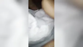 Cute Gf Whimpering As Bf Slams Her Wet Chut On Creaky Bed Sheets