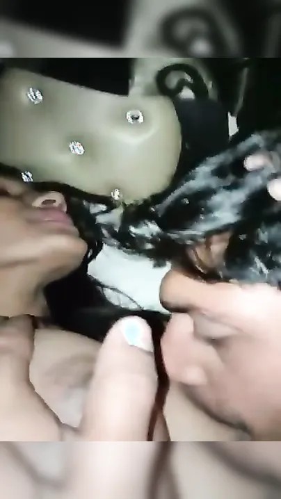 Apni Cute Gf Ke Boobs Chus Raha Hoon Slow Motion Mein