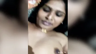 Sexy Marathi Bhabhi Ko Bathroom Mein Devar Ne Pakda