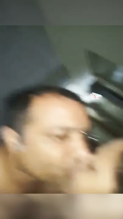 Pakistani Saali Crying As Jija Pounds Her Tight Virgin Cunt