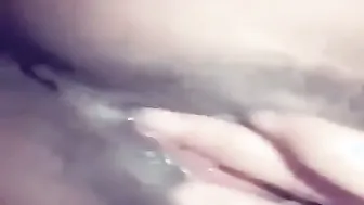 Village Girl Mashed Her Boobs And Flashed Wet Chut Near Wheat Field