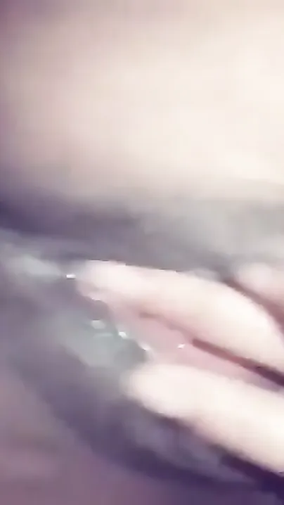 Village Girl Mashed Her Boobs And Flashed Wet Chut Near Wheat Field