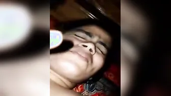 Bangladeshi Housewife Screaming As Husband Slams Her Tight Pussy