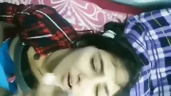 Jerked Off On Gf’s Face After Sneaking Into Her Home Alone