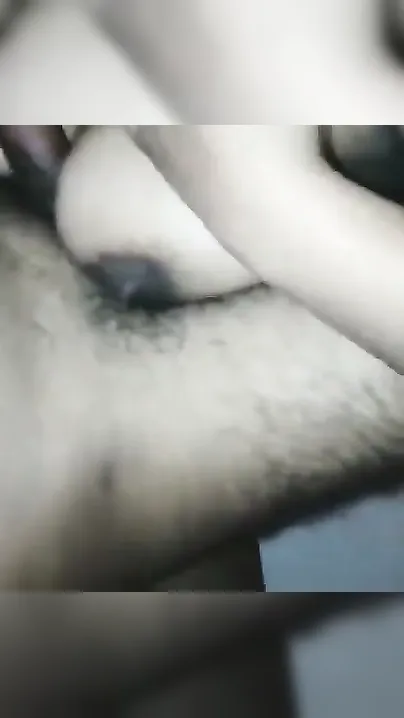 Hindi Audio Girl Deepthroats Cock While Obeying Dirty Commands