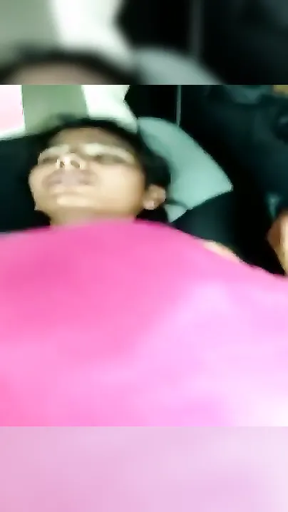 Car Mein Ek Min Bolke Gf Ko Jyada Der Tak Choda Traffic Jam Mein