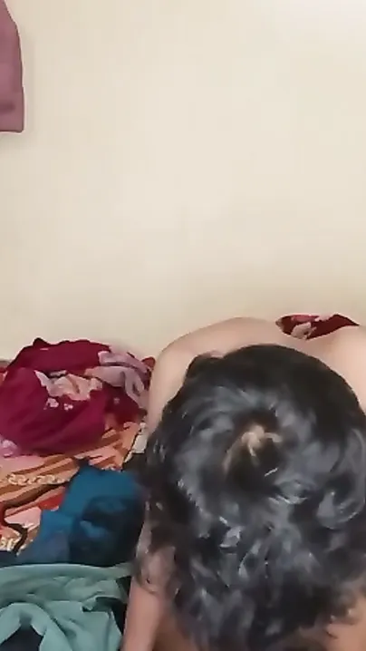 Desi Bf Made Gf Sit On His Lap And Filled Her Tight Pussy With Cum