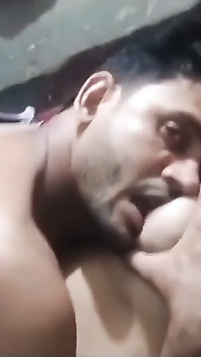 Lover Ne Ladki Ke Boobs Dabake Lund Chusaya