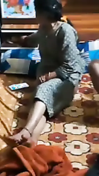 Pati Ne Patni Ko Raat Mein Chod Ke Maza Diya Purane Pyar Se