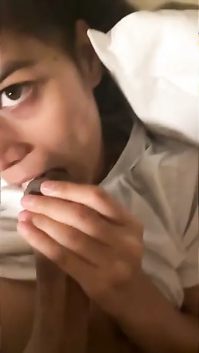 Gori Gf Ne Thook Se Bhigoya Lund Aur Chusa Gaon Ki Shaadi Se Pehle