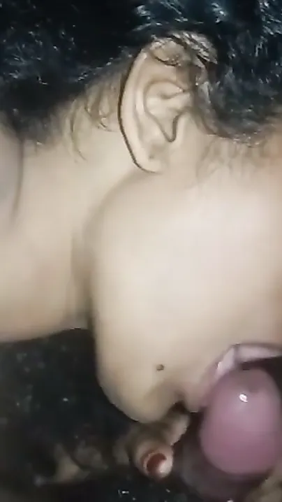 Village Bhabhi Sucks Lover's Dick Like A Lollipop Greedily