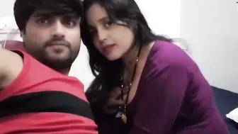 Chuchiyan Dabate Hue Bhabhi Ko Missionary Position Mein Pela Zor Se
