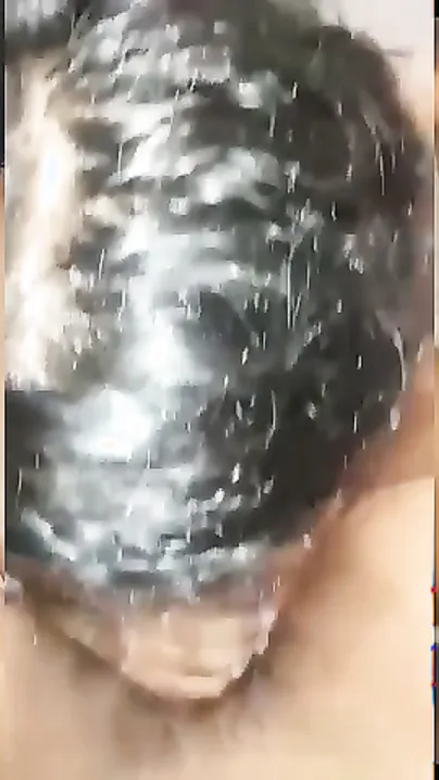 Nangi Gf Ko Tv Ke Saamne Doggy Style Mein Zor Se Choda