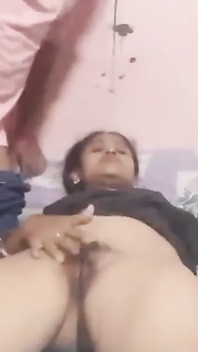 Jija Sali Ka Chumban Aur Garam Chudai Ka Manzar