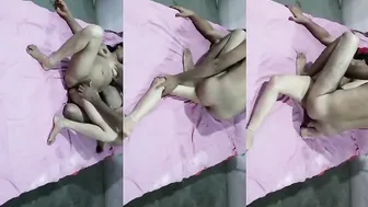Sucking My Boyfriend’s Cock While Pressing My Big Desi Boobs In Oyo Room