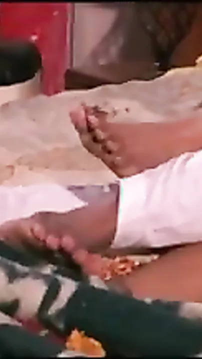 Newly married wife 1st time Indian sex mms scandal leaked