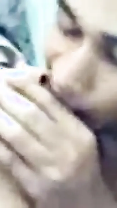 Non-professional desi Indian pair home made mms sex tape scandal