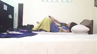 Sensational Pakistani sex video of Karachi legal age teenager college girlfriend