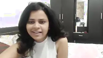 Large boobs Indian Punjabi college hotty sex chat with boyfriend