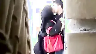 Hidden web camera Pakistani sex movie of Muslim girl outdoor sex dripped