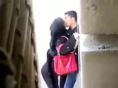 Hidden web camera Pakistani sex movie of Muslim girl outdoor sex ...
