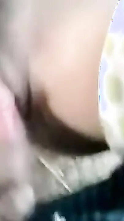 Desi village aged aunty mms sex tape made by youthful boyfriend  Hindi