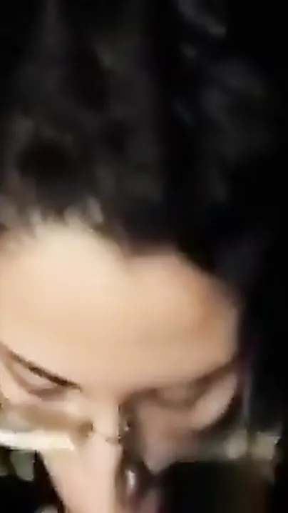 Hawt Indian office secretary bhabhi oral sex scandal with manager