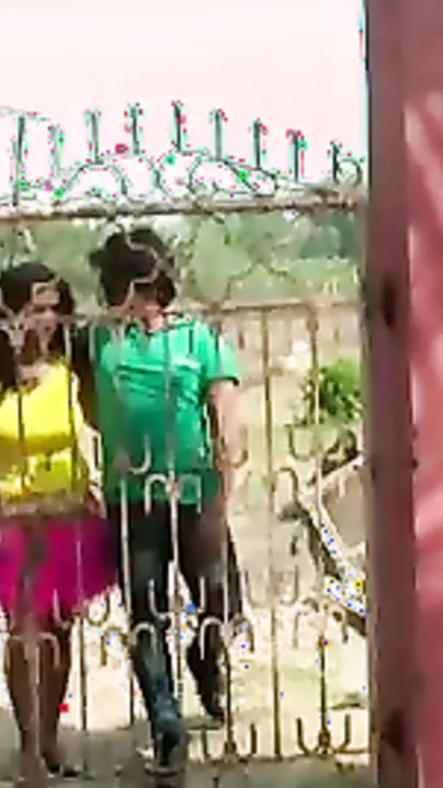 Large love bubbles Bollywood actress sensational latest sex scandal