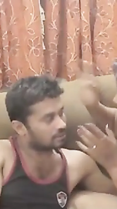 Home sex mms clip of older Indian cheating wife trickled