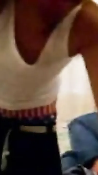 Hidden cam mms sex scandal of juvenile Indian college angel