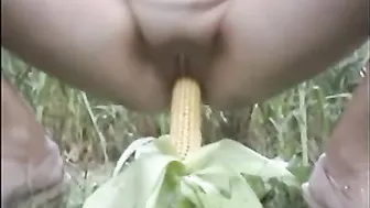 Desi sex starved bhabhi outdoor masturbation sex scandal