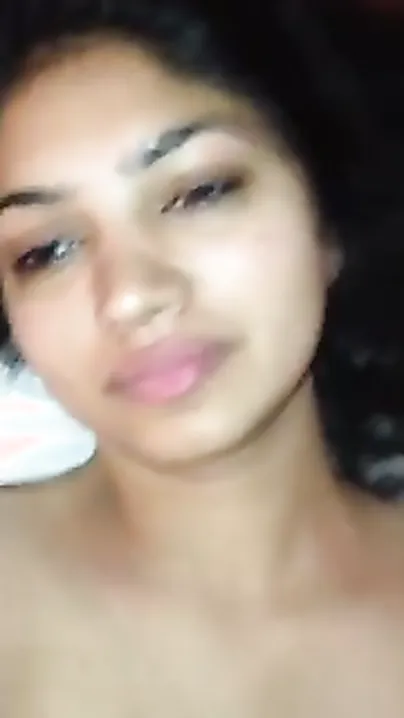 Delhi hot non-professional legal age teenager beauty seductive expressions during sex