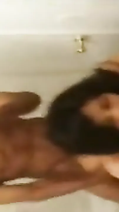 Punjabi big ass office colleague doggy style sex in baths