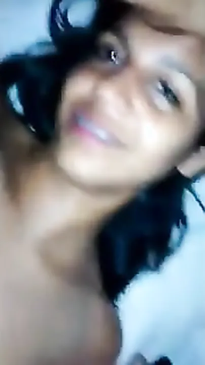 Amateur Surat college girlfriend hardcore sex recorded!