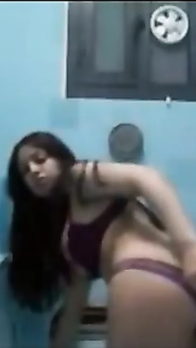 Breasty older aunty will make you cum with seduction
