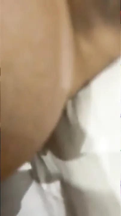 Hot Missionary Fucking In Cramped Hotel Room With Ac Off