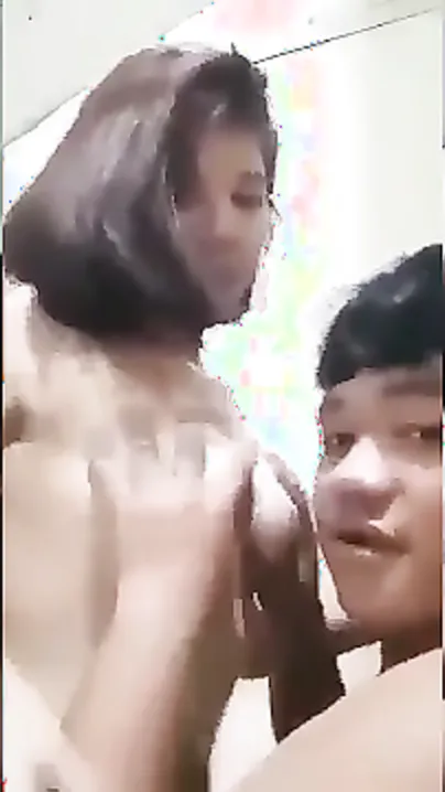 Lotus Position Mein Tight Chut Ki Mast Chudai Le Rahi Hai