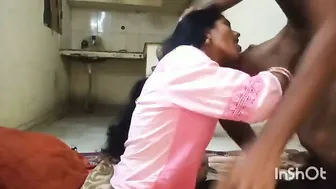 Bhabhi Ne Devar Ko Diya Jabardast Blowjob Tv Band Hone Ke Baad