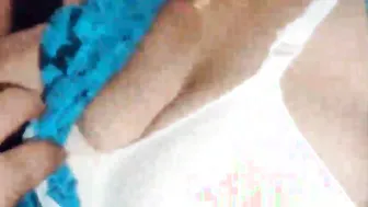 Desi Bhabhi Ki Nighty Kheench Kar Uski Gili Chut Mein Lund Daala